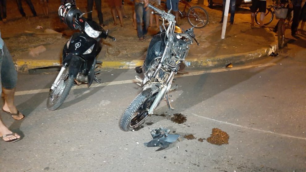 Duas mulheres ficam feridas em colisão entre motocicletas em Sorriso