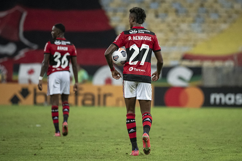 Flamengo Vence O Coritiba E Sai Na Frente Pela Terceira Fase Da Copa Do