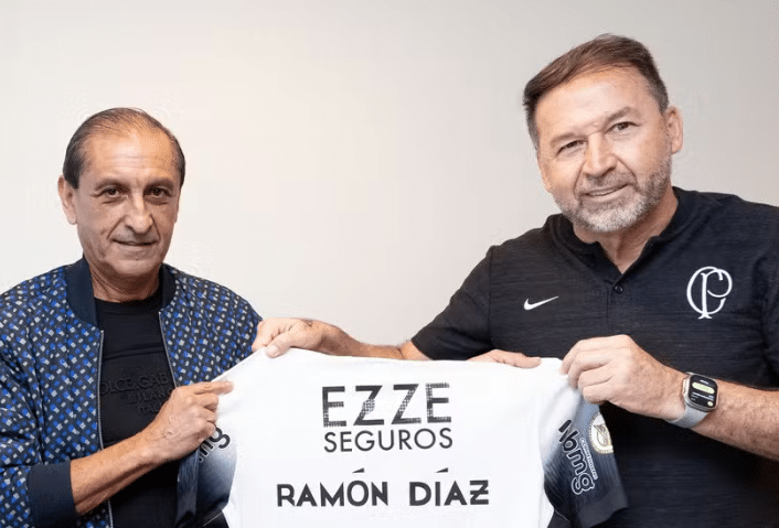 Corinthians oficializa contratação do técnico Ramón Díaz ex Vasco Só