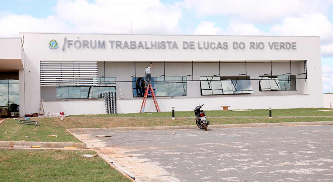 Novo Fórum Trabalhista de Lucas do Rio Verde será inaugurado na 2ª – Só