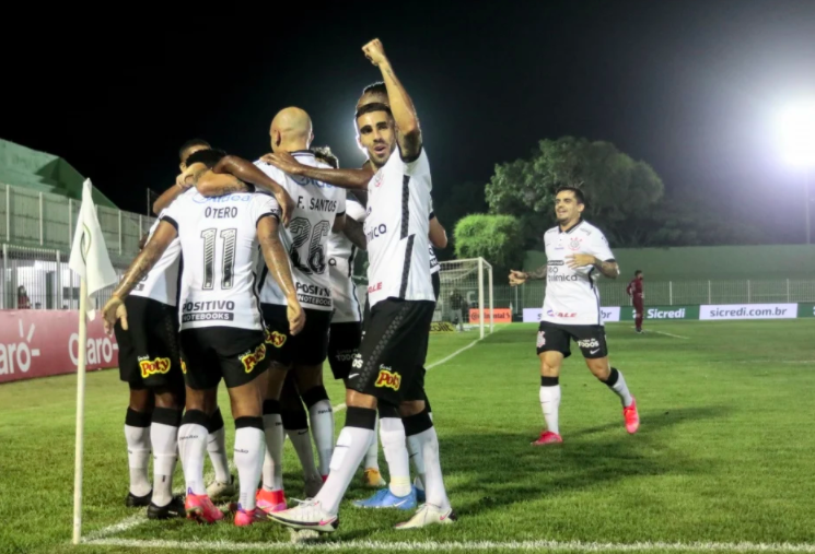 Santos 0 x 2 Corinthians - 25/04/2021 - Campeonato Paulista 