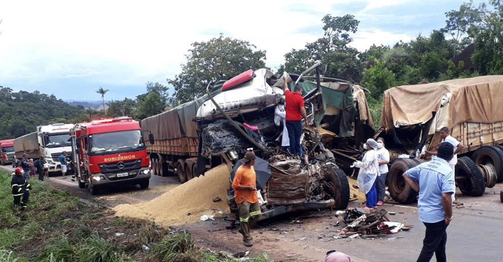 Veja quem são as vítimas do acidente entre caminhonete e duas carretas na  BR-163 em MT - Primeira Hora