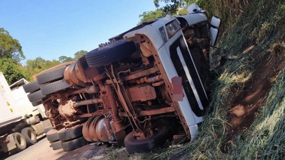 Acidente Entre Carretas Na BR-364 Em Mato Grosso Deixa Um Morto – Só ...