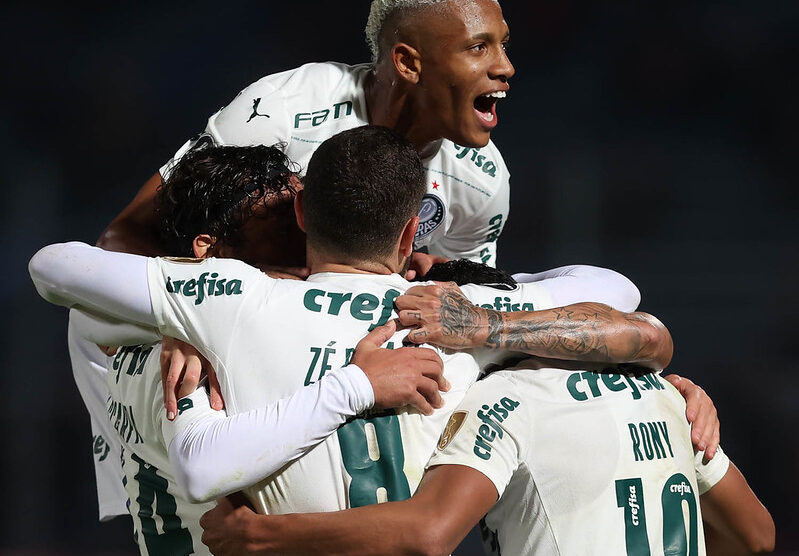 Corinthians e Palmeiras disputam prêmio de R$ 5 milhões pelo