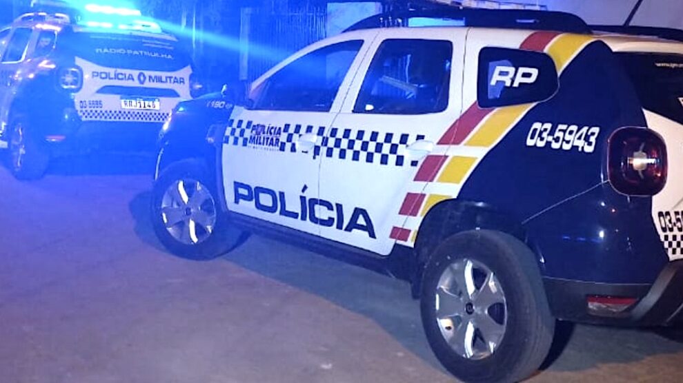 Mulher é agredida por motorista com carro estacionado em vaga de