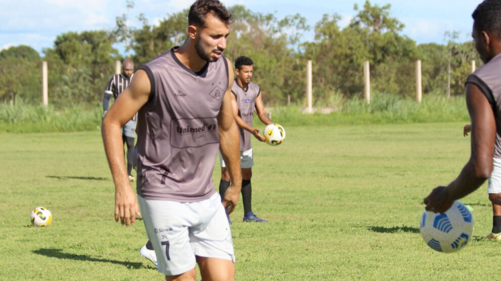 Botafogo perde para o Sport e está rebaixado para a Série B do Brasileirão