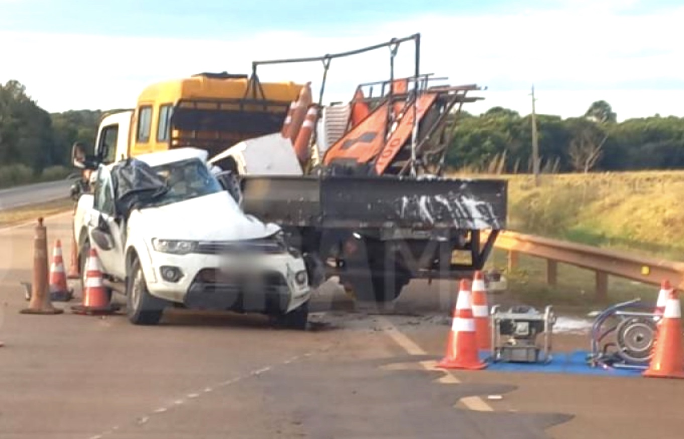 Acidente Entre Caminhonete E Caminhão Na BR-163 Em Mato Grosso; Homem ...